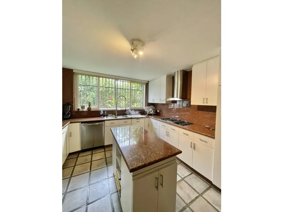 En venta casa 900m2 5h+2s/5.5+s/6p La Lagunita - 10