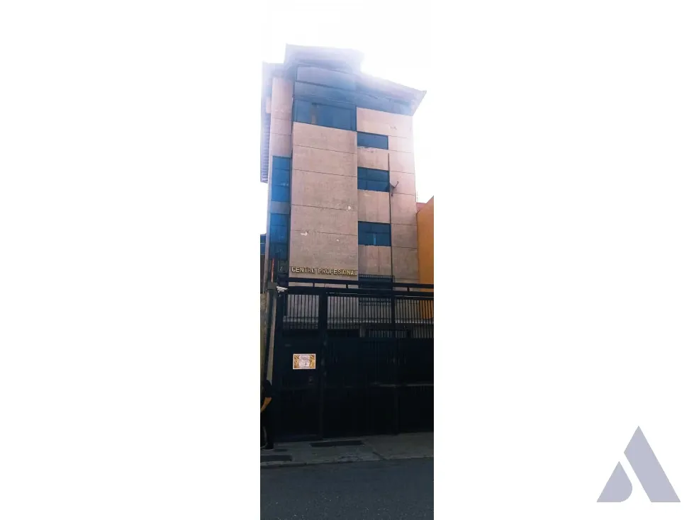 Alquilo oficina 145m2 Boleita Sur 7542 - 2
