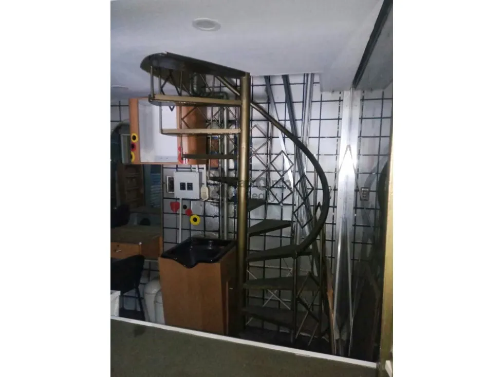 ¡ALQUILER DE LOCAL LISTO PARA TRABAJAR EN LA BANDERA CARACAS! - 4