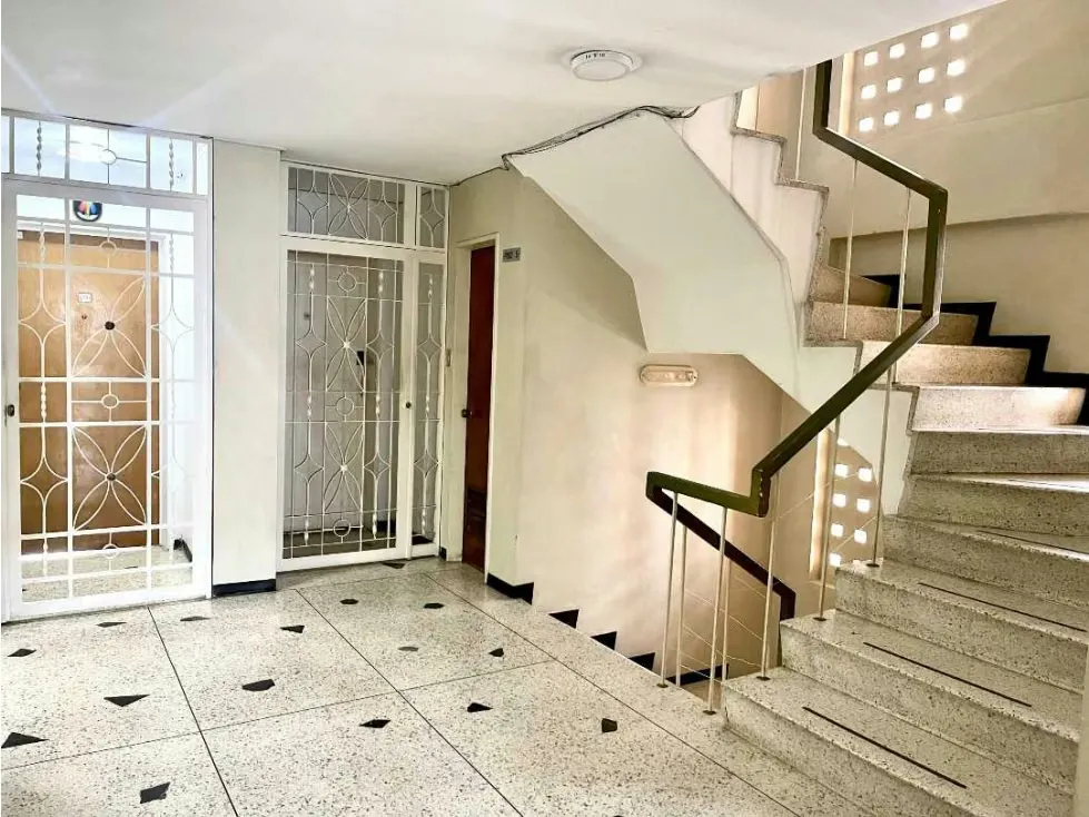 Vendo apartamento 94m2 Caurimare 7051 - 25
