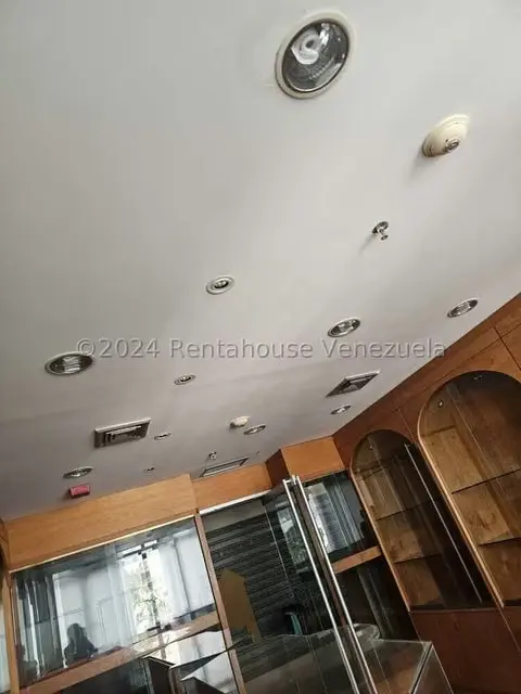 Local Comercial en Venta en Parroquia Catedral, Distrito Metropolitano - 6