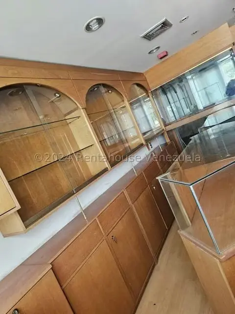 Local Comercial en Venta en Parroquia Catedral, Distrito Metropolitano - 10