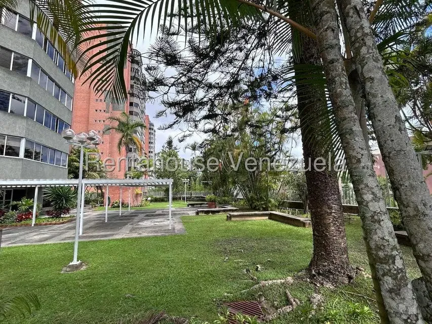 Apartamento (1 Nivel) en Venta en Los Naranjos del Cafetal, Distrito Metropolitano - 18