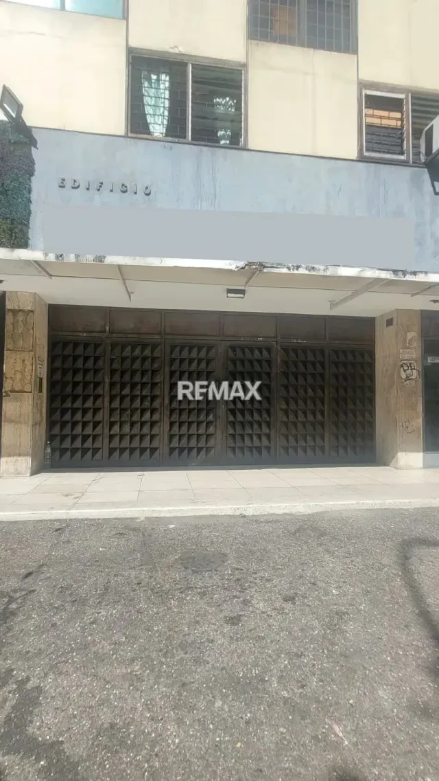 OFICINA EJECUTIVA, EN VENTA, EN ZONA ESTRATÉGICA DE LOS DOS CAMINOS - 11