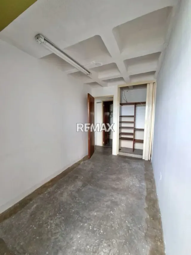OFICINA EN VENTA 75MTS LOS CHAGUARAMOS - 9