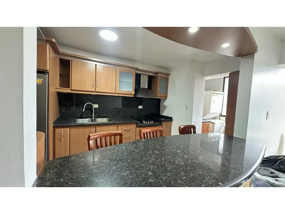 Alquiler PH Duplex actualizado en Lomas del Ávila - 4