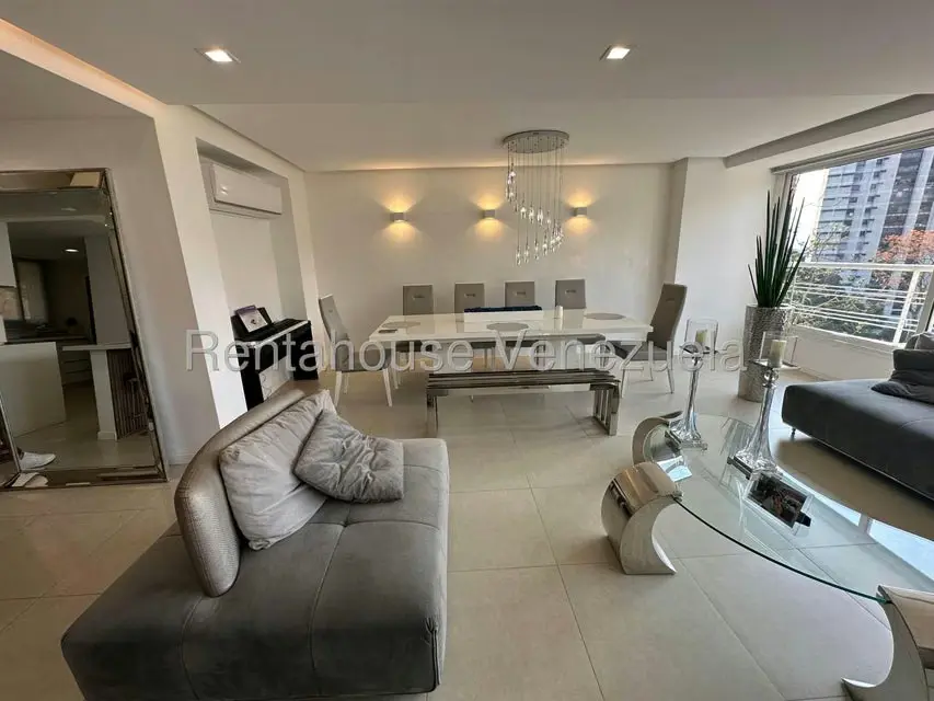 Apartamento (1 Nivel) en Venta en Alto Hatillo, Distrito Metropolitano - 5