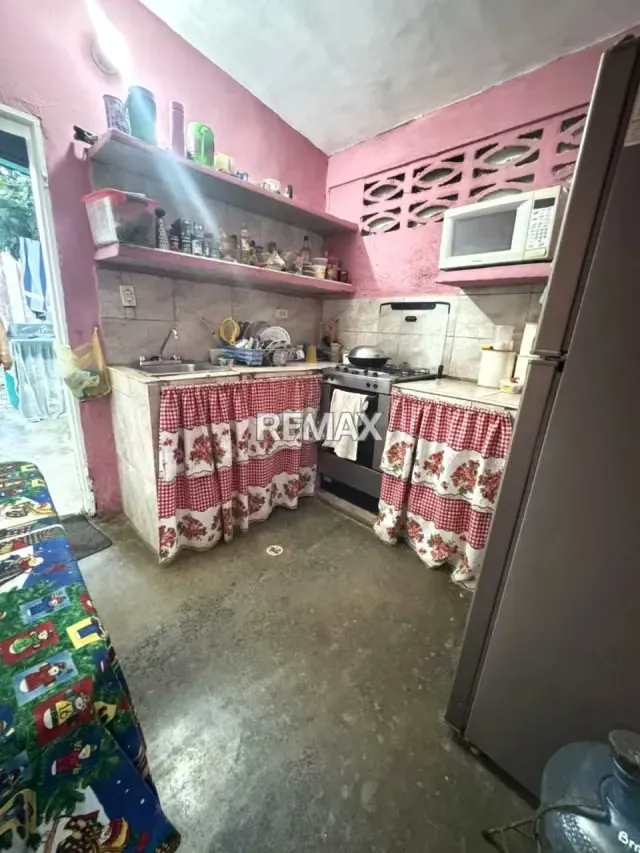 EXCLUSIVA CASA EN VENTA EN ZONA NORTE! TUS SUEÑOS, TU NUEVO HOGAR - 3