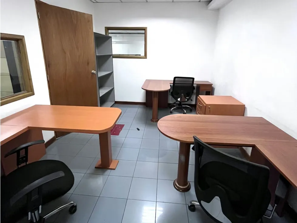 OFICINAS EN LA URBINA SE ALQUILA POR ESPACIOS DE 20M2 (IG) - 2