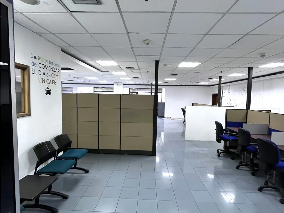 OFICINAS EN LA URBINA SE ALQUILA POR ESPACIOS DE 20M2 (IG) - 13