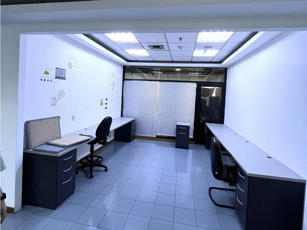 OFICINAS EN LA URBINA SE ALQUILA POR ESPACIOS DE 20M2 (IG) - 4