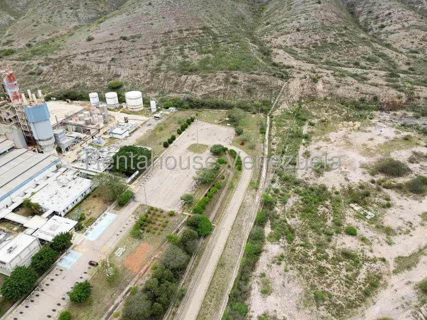 Terreno (Industrial) en Venta en Zona Industrial 2, Lara - 6
