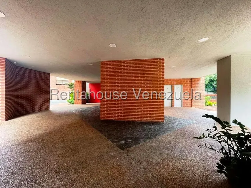 Apartamento (1 Nivel) en Venta en Los Dos Caminos, Distrito Metropolitano - 49
