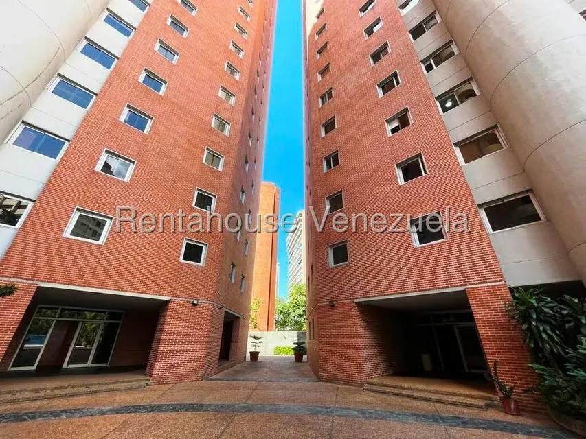 Apartamento (1 Nivel) en Venta en Los Dos Caminos, Distrito Metropolitano - 58