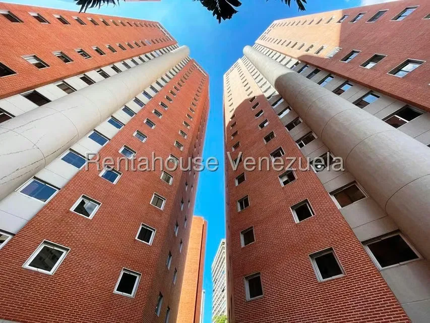 Apartamento (1 Nivel) en Venta en Los Dos Caminos, Distrito Metropolitano - 67