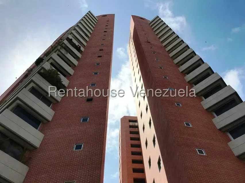 Apartamento (1 Nivel) en Venta en Los Dos Caminos, Distrito Metropolitano - 69