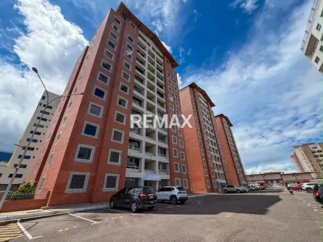 En Venta Apartamento residencias Montecarlo Av Principal de Pueblo Nuevo,