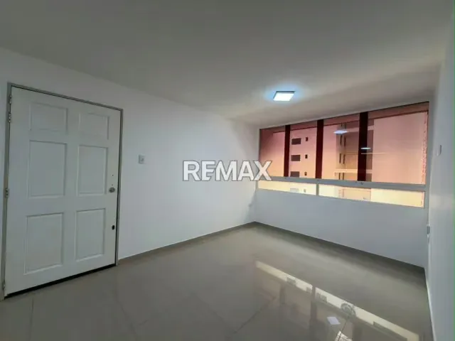 En Venta Apartamento residencias Montecarlo Av Principal de Pueblo Nuevo, - 4