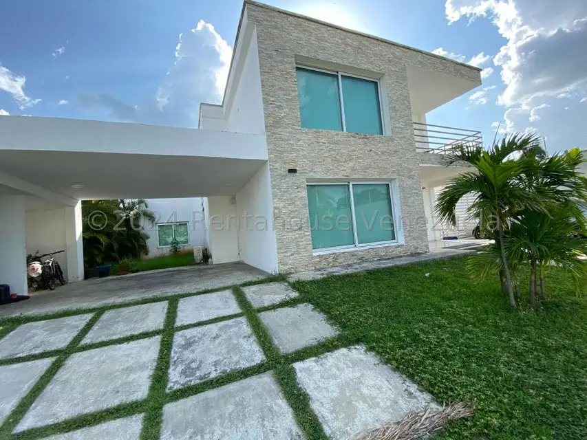 Casa (Duplex) en Venta en Le Jardin, Portuguesa