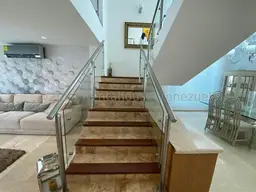 View 16