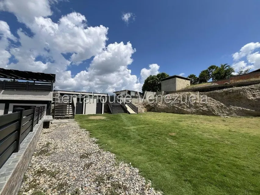 Terreno (Residencial) en Venta en Prados del Este, Distrito Metropolitano - 15