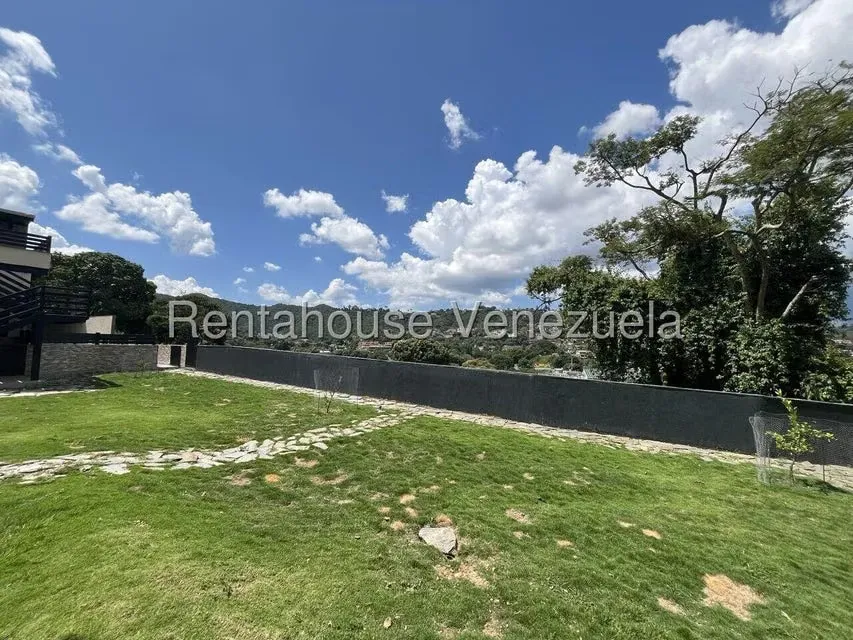Terreno (Residencial) en Venta en Prados del Este, Distrito Metropolitano - 23