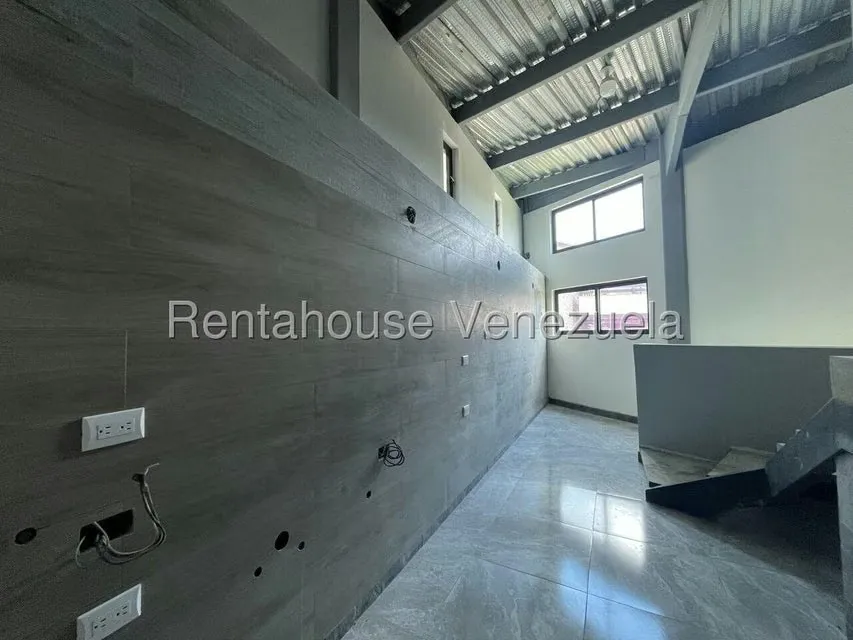 Terreno (Residencial) en Venta en Prados del Este, Distrito Metropolitano - 32
