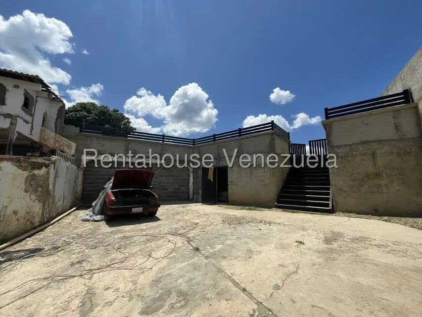Terreno (Residencial) en Venta en Prados del Este, Distrito Metropolitano - 35