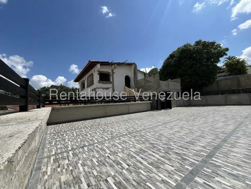 Terreno (Residencial) en Venta en Prados del Este, Distrito Metropolitano - 5