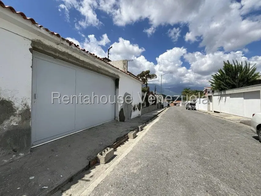Terreno (Residencial) en Venta en Prados del Este, Distrito Metropolitano - 47