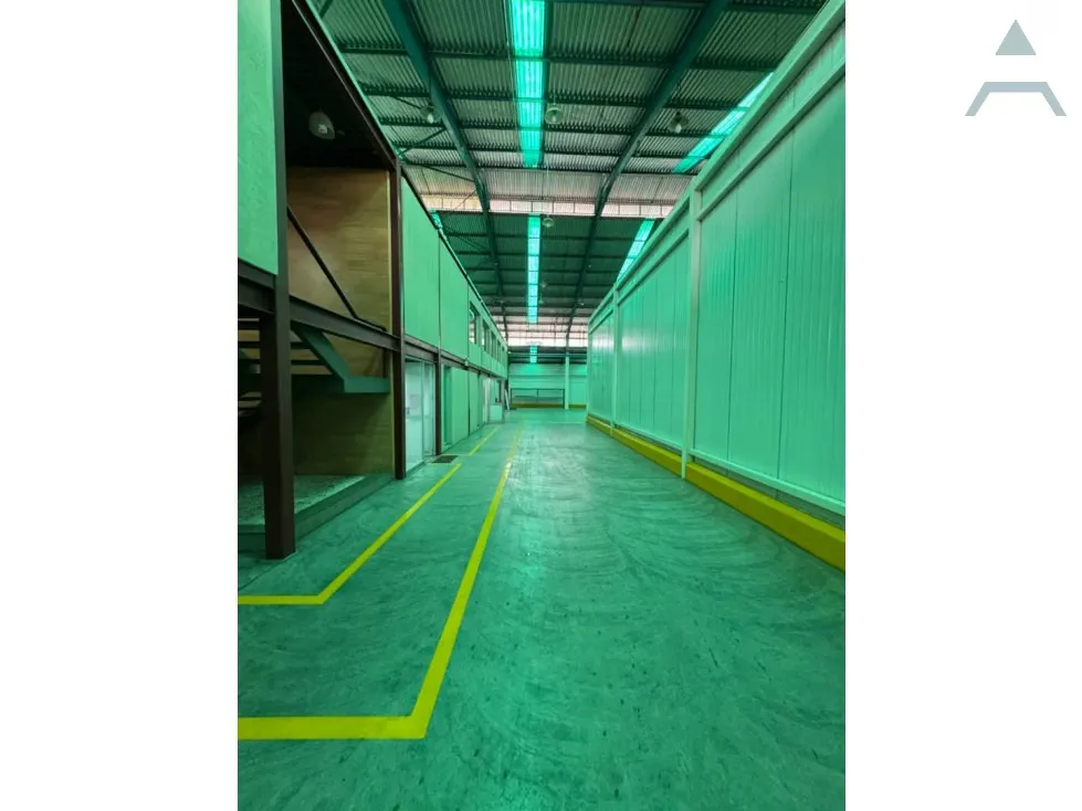 Se vende Galpon 2400m² Guarenas - 5
