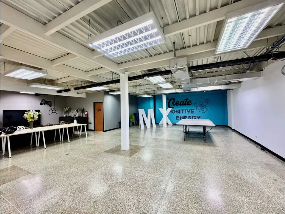 Se vende edificio industrial 2.666m2 Los Ruices - 15