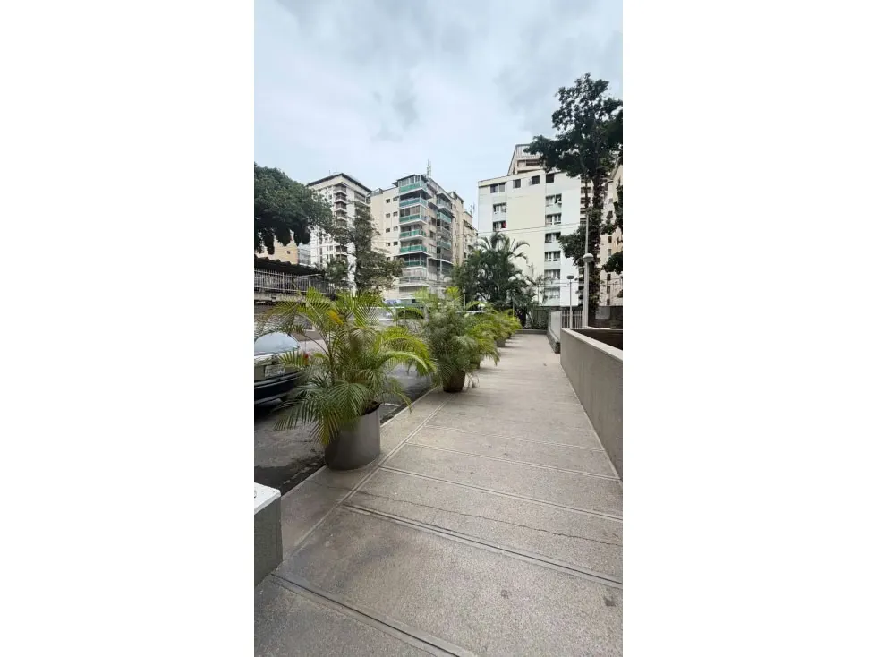 Vendo apartamento 97m2 Los Palos Grandes ref. Amarilla/piso alto - 3