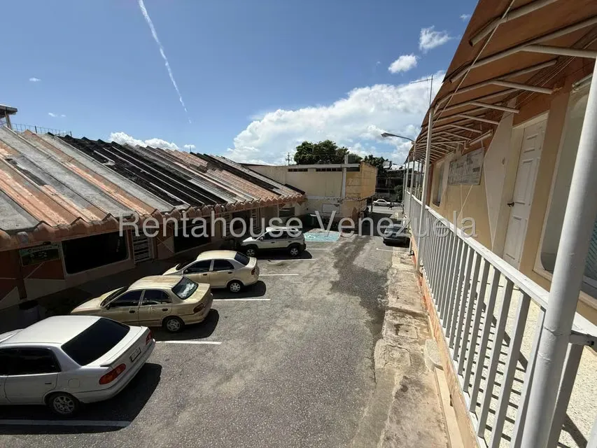 Comercial (Local Comercial) en Alquiler en Centro, Lara - 14