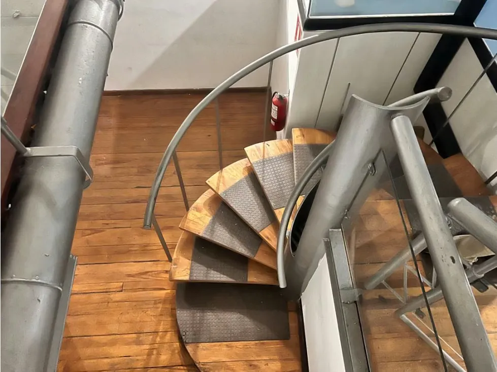 Local/alquiler/PARQUECANAIMA/ 80m/mezzanina/baño - 10