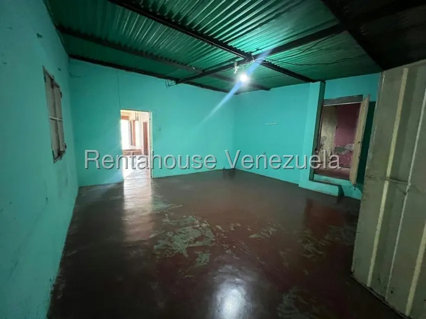 Casa (1 Nivel) en Venta en Parroquia Concepcion, Lara - 36