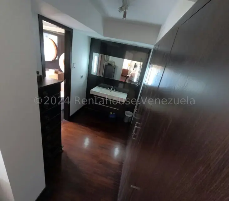 Apartamento (Duplex) en Venta en Las Mercedes, Distrito Metropolitano - 25