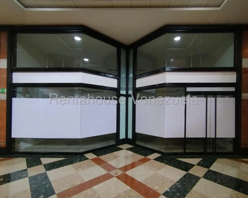 Local Comercial en Alquiler en Los Naranjos del Cafetal, Distrito Metropolitano