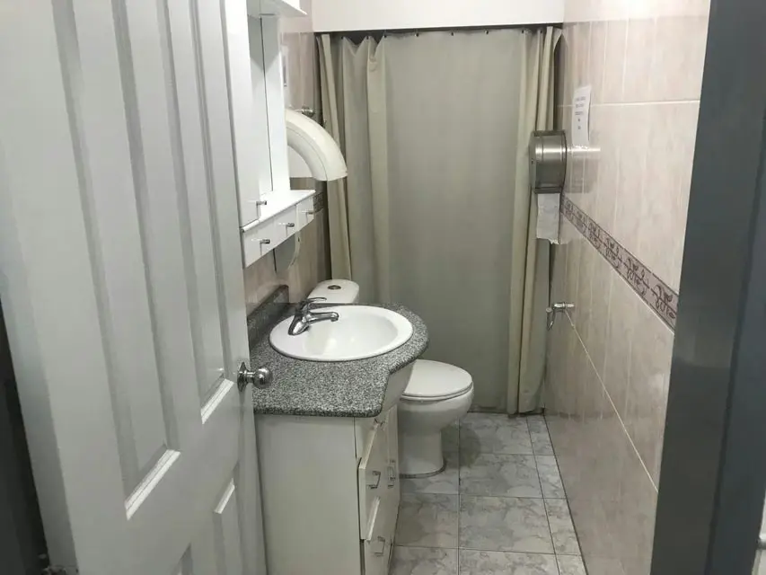 Local Comercial en Venta en La Campiña, Distrito Metropolitano - 17