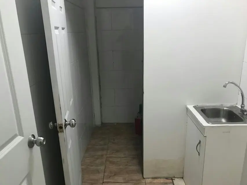 Local Comercial en Venta en La Campiña, Distrito Metropolitano - 31