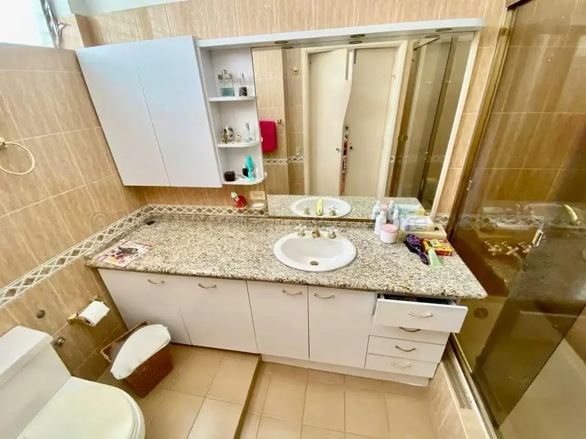 Casa (Multipes Niveles) en Venta en Prados del Este, Distrito Metropolitano - 19