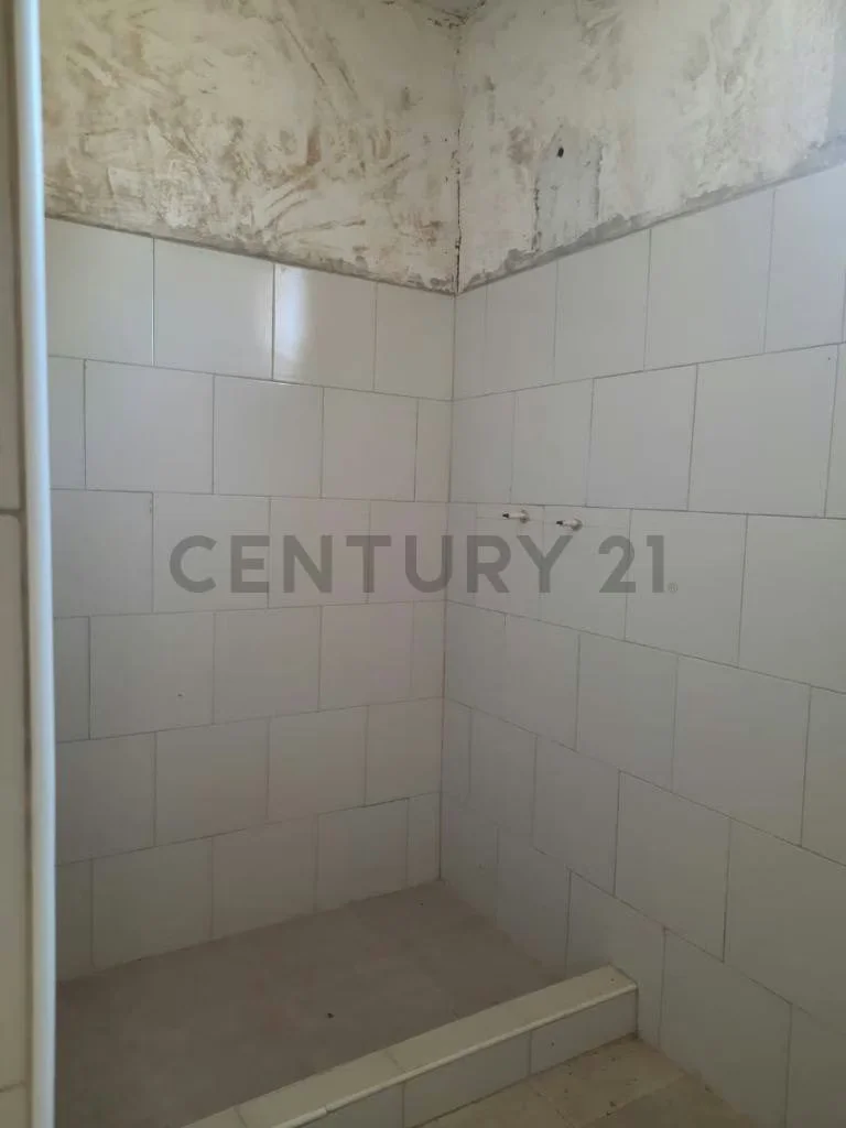 Venta de Edificio a terminar en Chichiriviche Estado Falcon Sector Playa Norte - 11