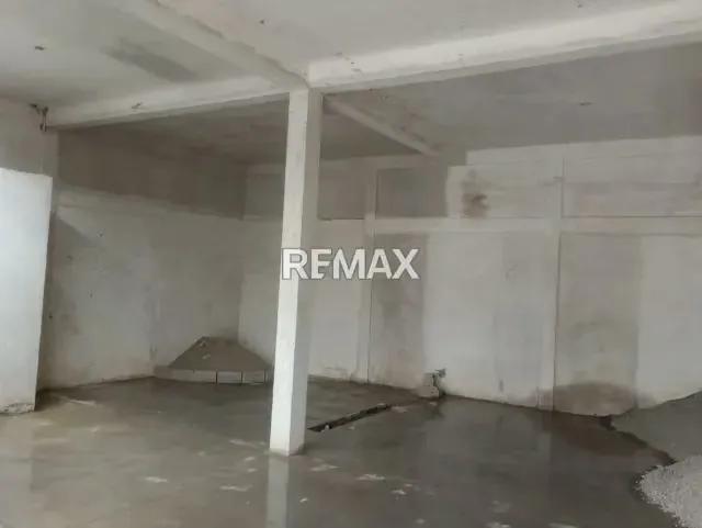 En venta local de 108 m² en obra gris con platabanda en zona centro oeste - 10