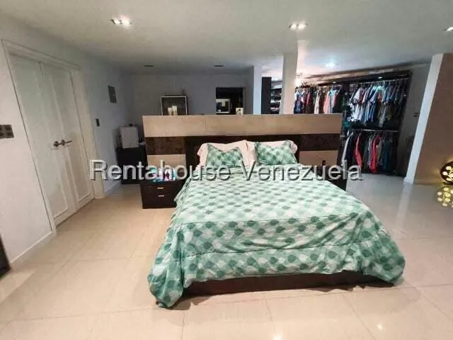 Apartamento (1 Nivel) en Venta en Colinas de Bello Monte, Distrito Metropolitano - 19