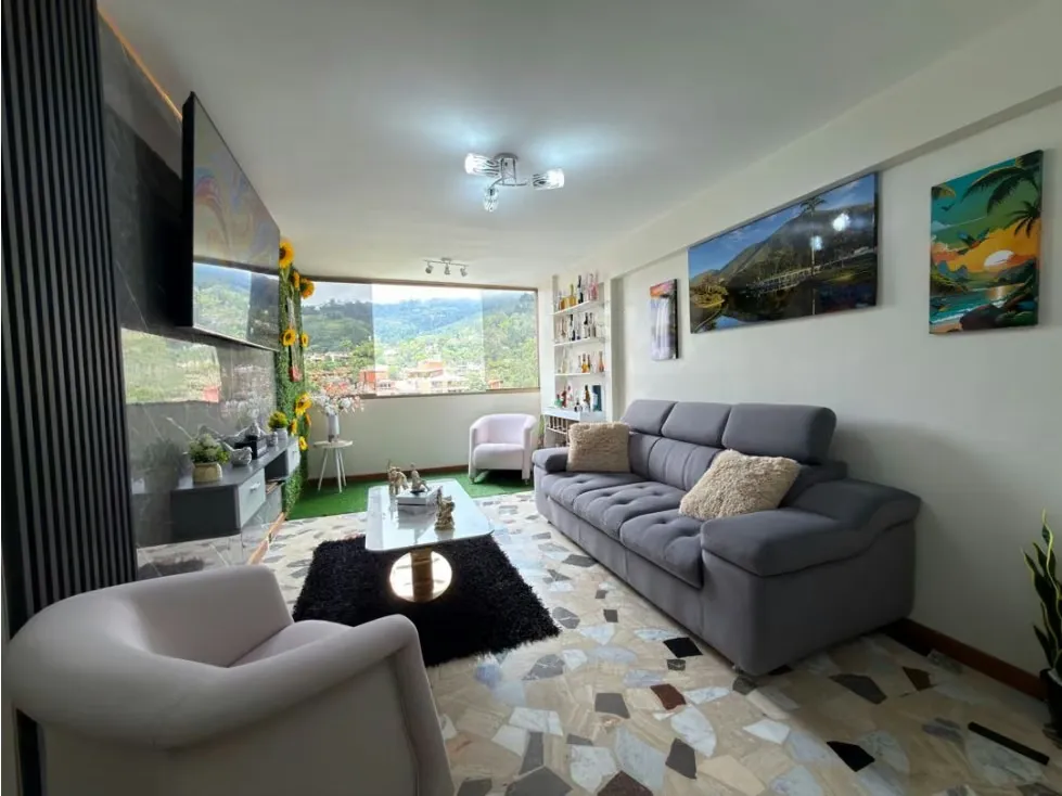 MEG- Venta de apartamento en La Boyera 3H+S/2B+S/1P
