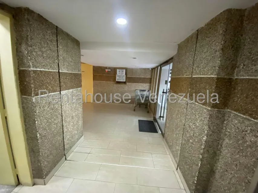 Apartamento (1 Nivel) en Venta en Guaicay, Distrito Metropolitano - 15