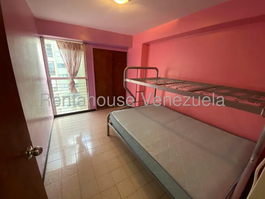 Apartamento (1 Nivel) en Venta en Guaicay, Distrito Metropolitano - 6