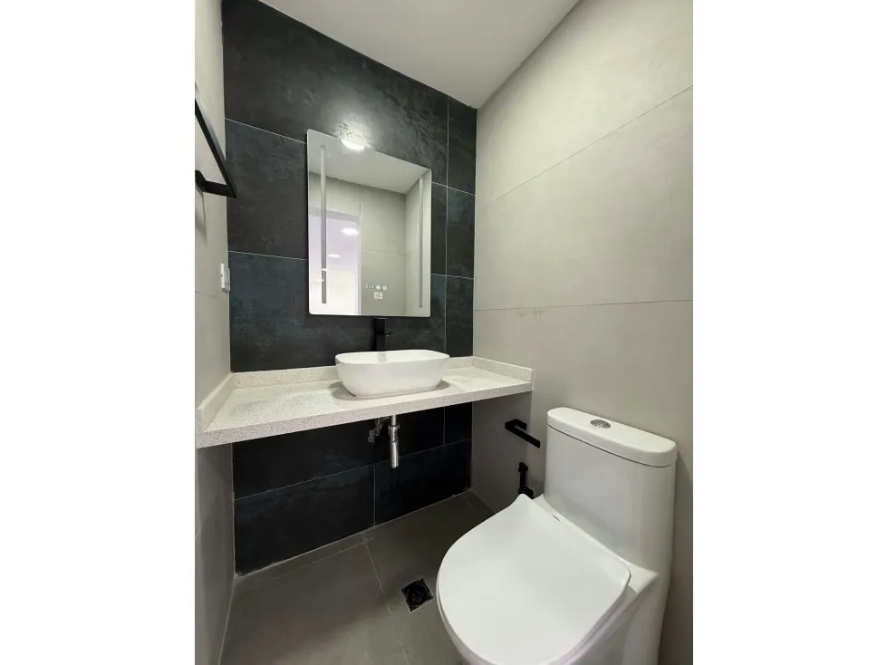 SE VENDE PLANTA BAJA EN CAURIMARE - 12