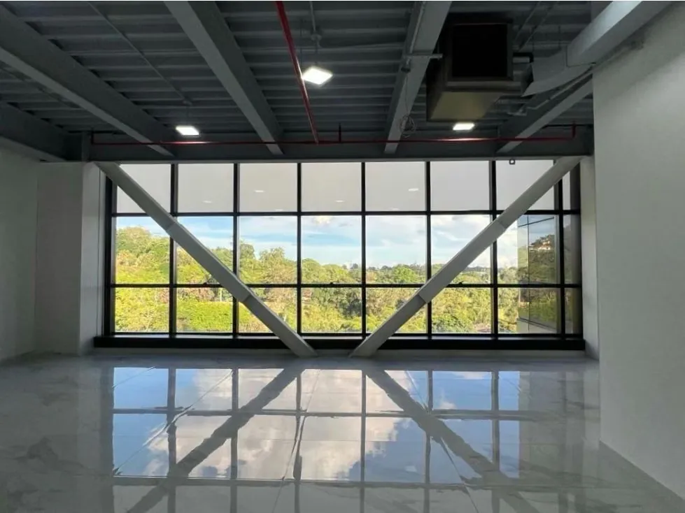 Alquilo oficina 70m2 La Lagunita 9673 - 5