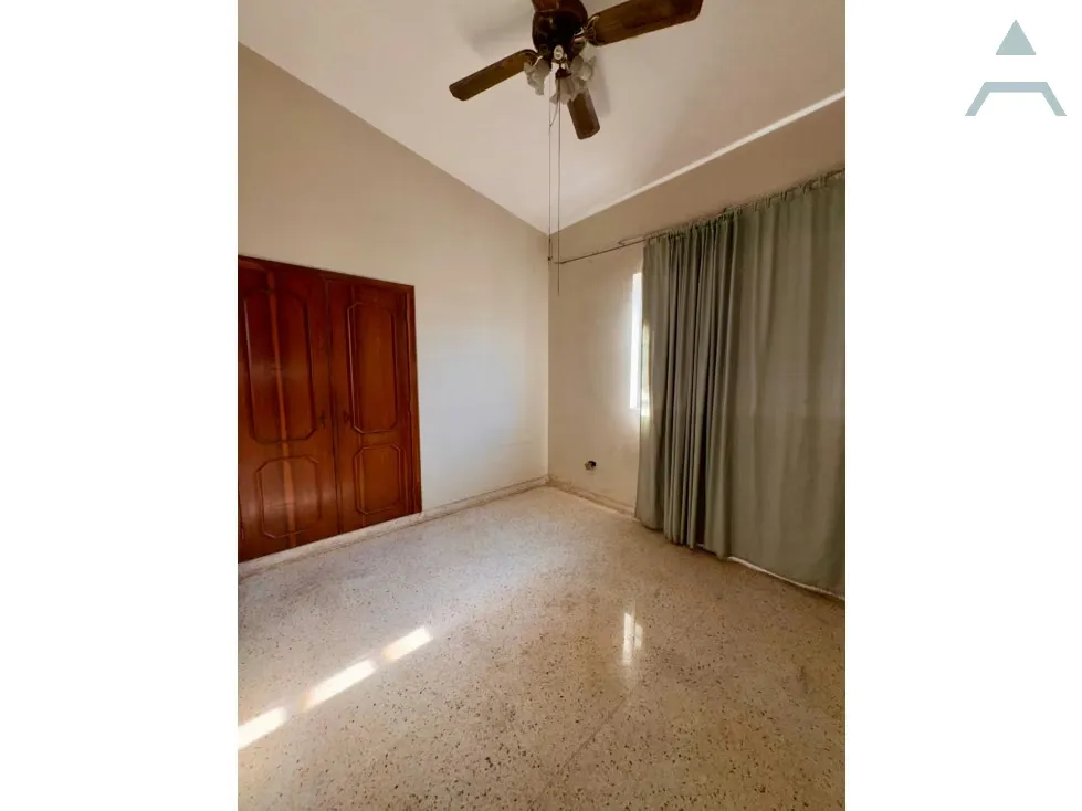Casa en venta trigal sur calle cerrada - 28